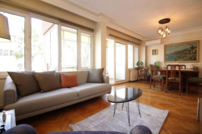 Bright Cozy Stacked Home Ideally Located n Kadikoy